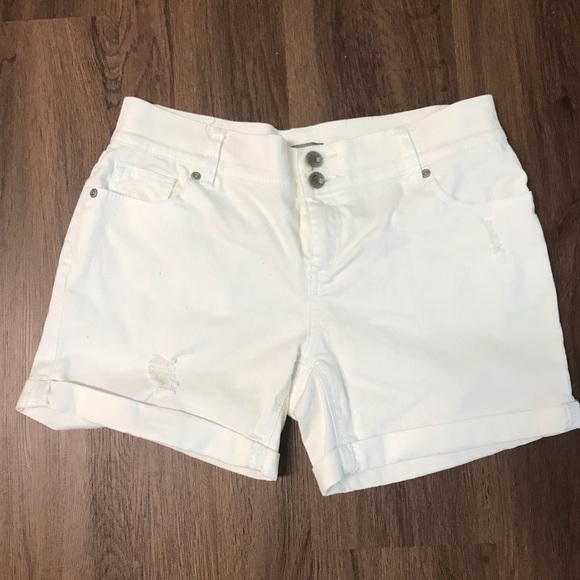 New York & Company Pants - White denim shorts